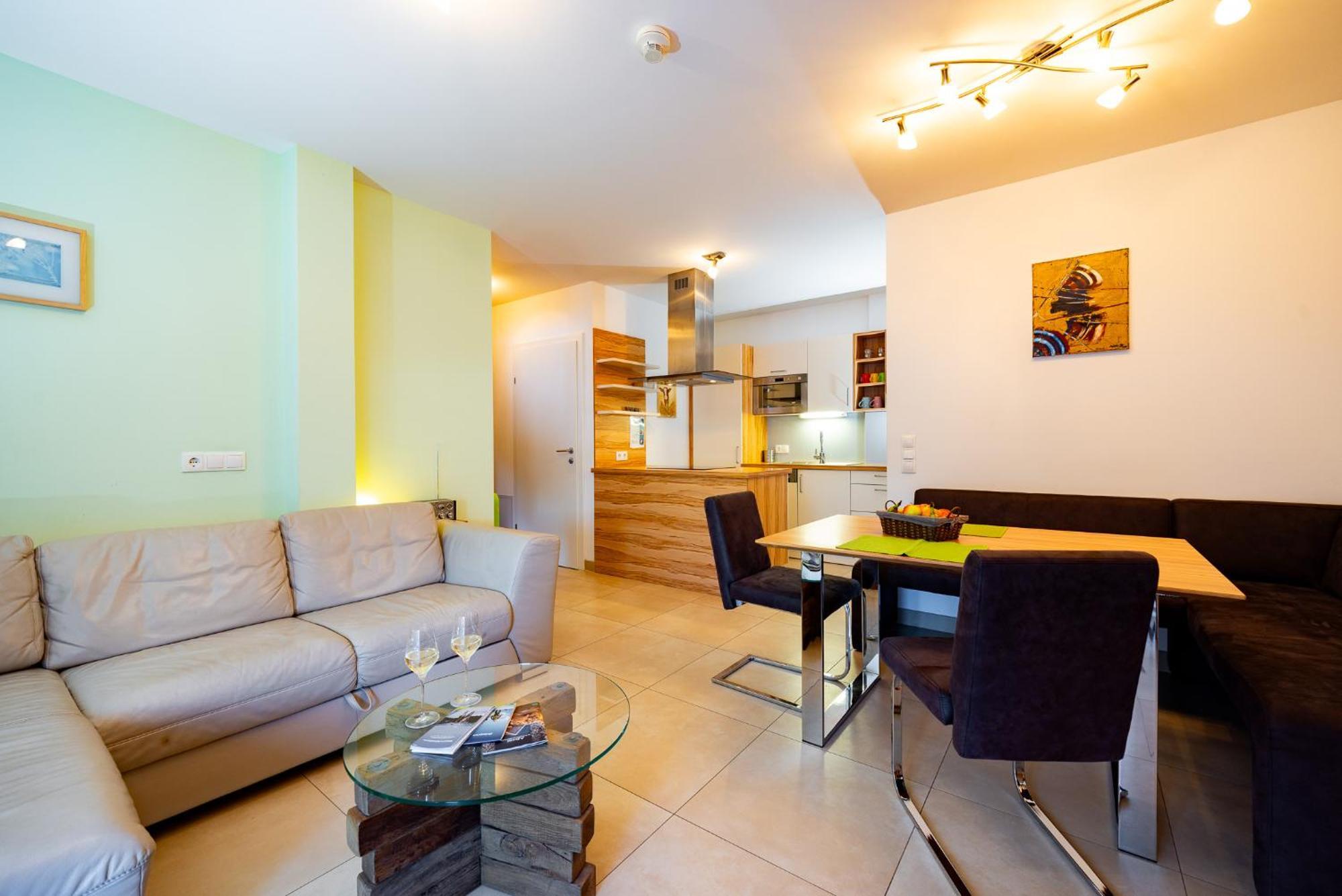 Appartement Klosterhuegel Haus im Ennstal Eksteriør bilde